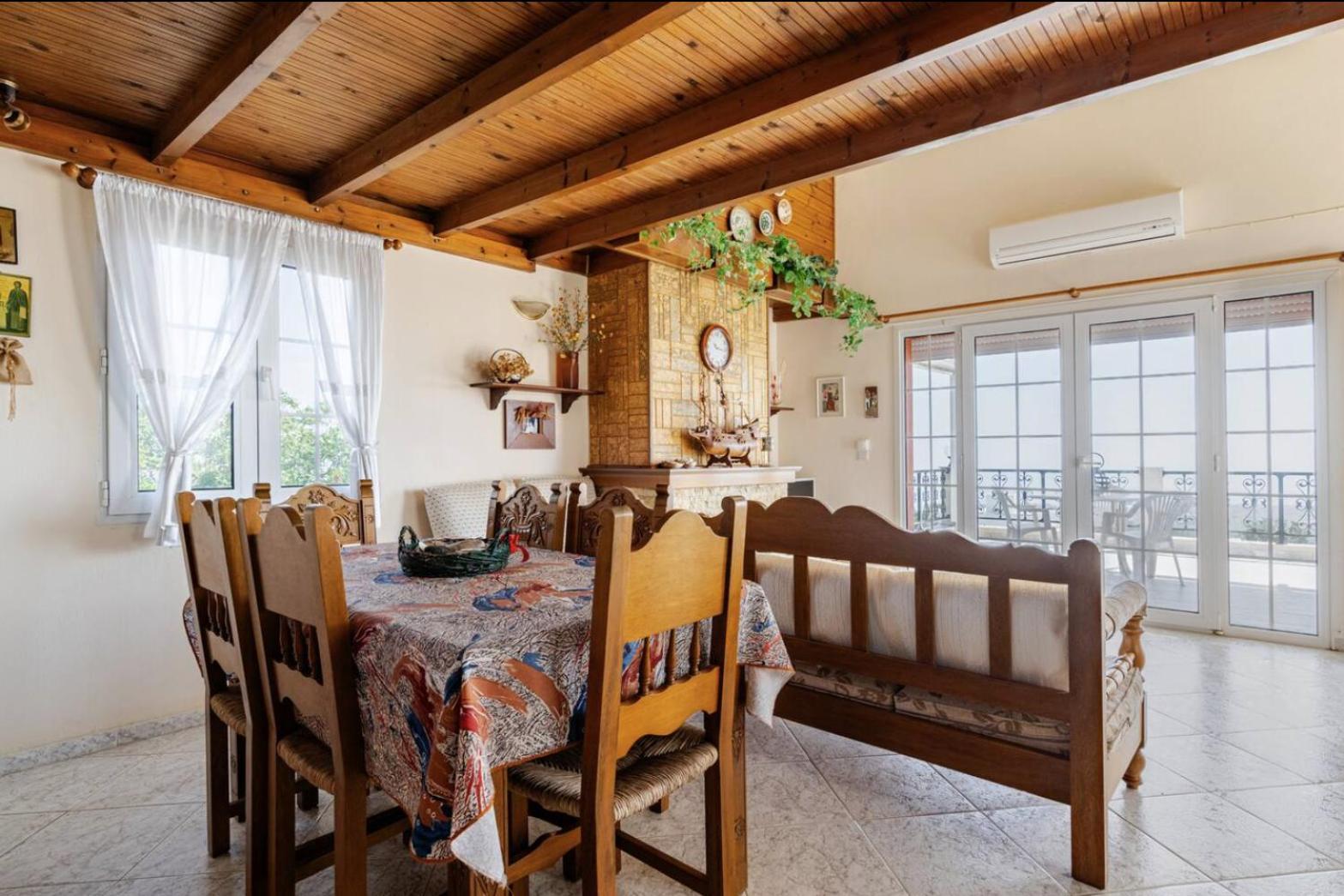 Pan Family House Apartment ฟิรา ภายนอก รูปภาพ